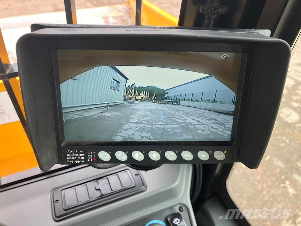 JCB 6TFT Vyklápěcí dempry