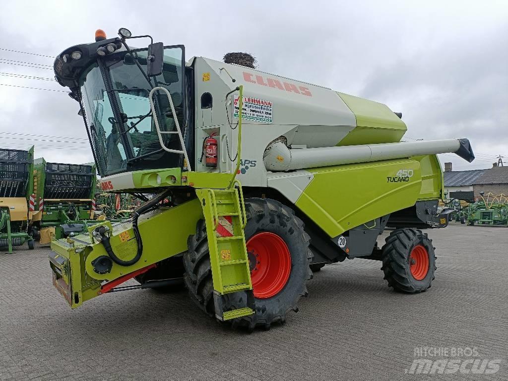 CLAAS Tucano 450 Sklízecí mlátičky