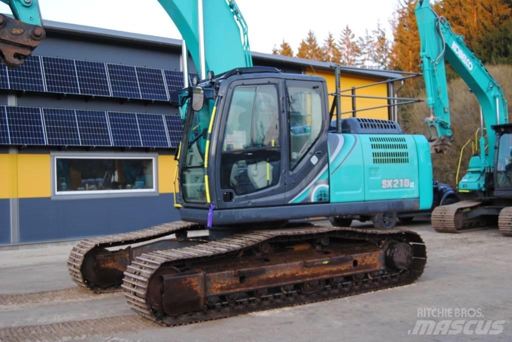 Kobelco SK 210 LC-10 Pásová rýpadla