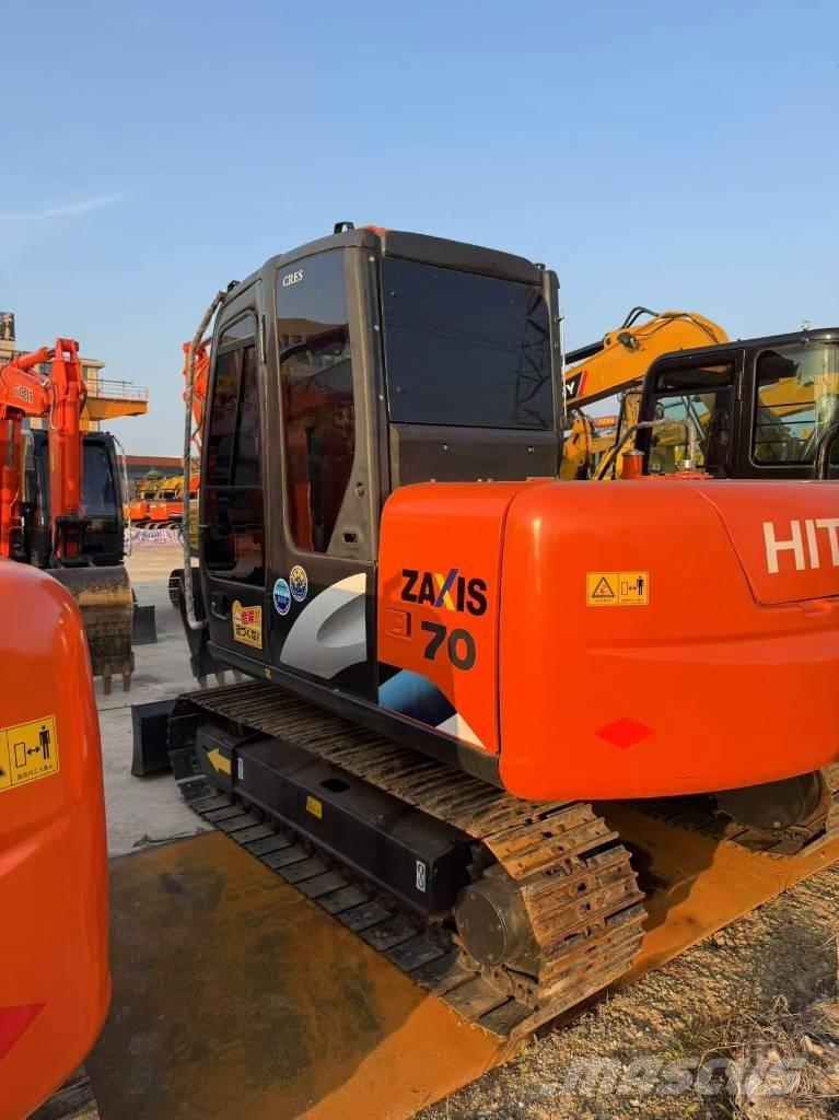 Hitachi Zaxis 70 Pásová rýpadla