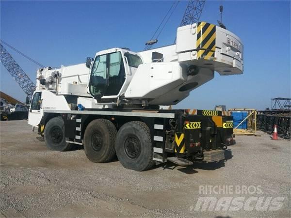 TEREX AC 55 L Univerzální terénní jeřáby