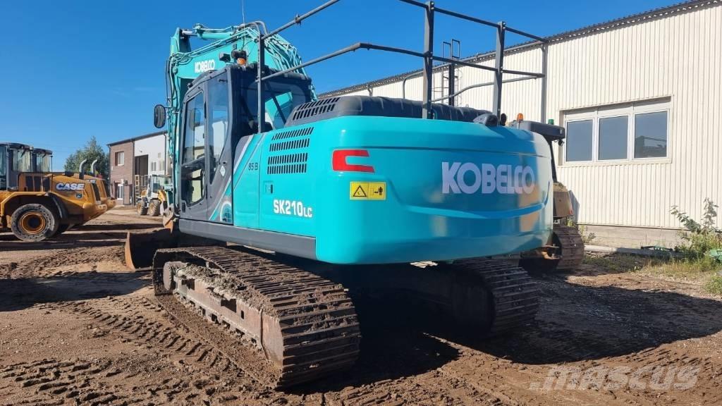 Kobelco SK 210 LC-10 Pásová rýpadla