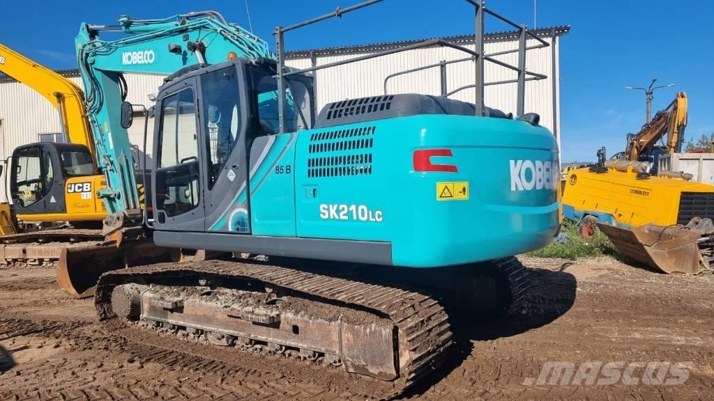 Kobelco SK 210 LC-10 Pásová rýpadla