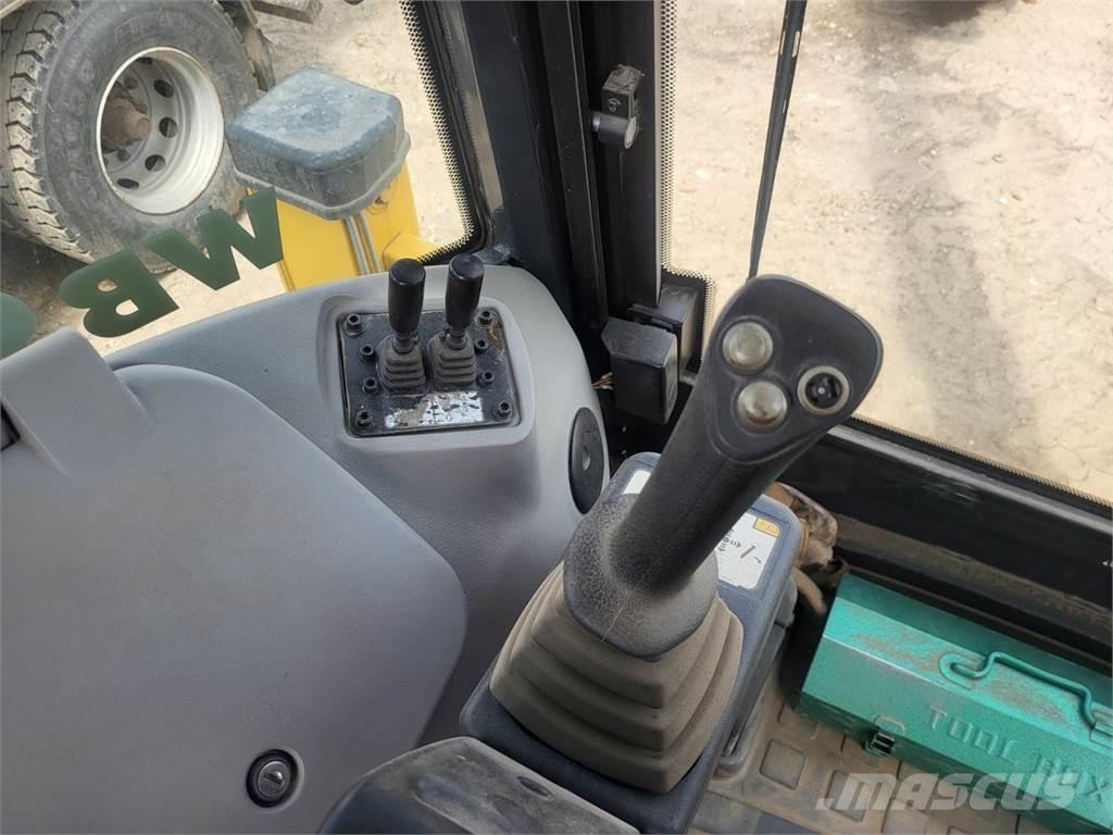 Komatsu WB97S-8 Stavebnictví - ostatní