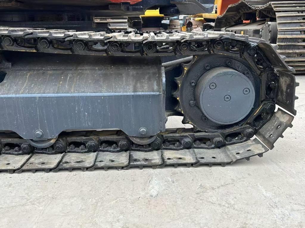 Kubota KX 155 Pásová rýpadla