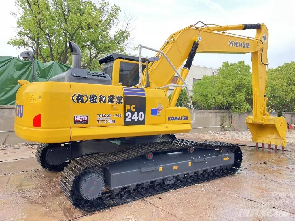 Komatsu PC 240LC-8 Pásová rýpadla