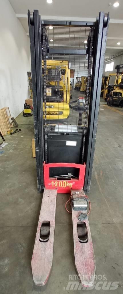 Hyster S 1.2 Ruční paletové vozíky