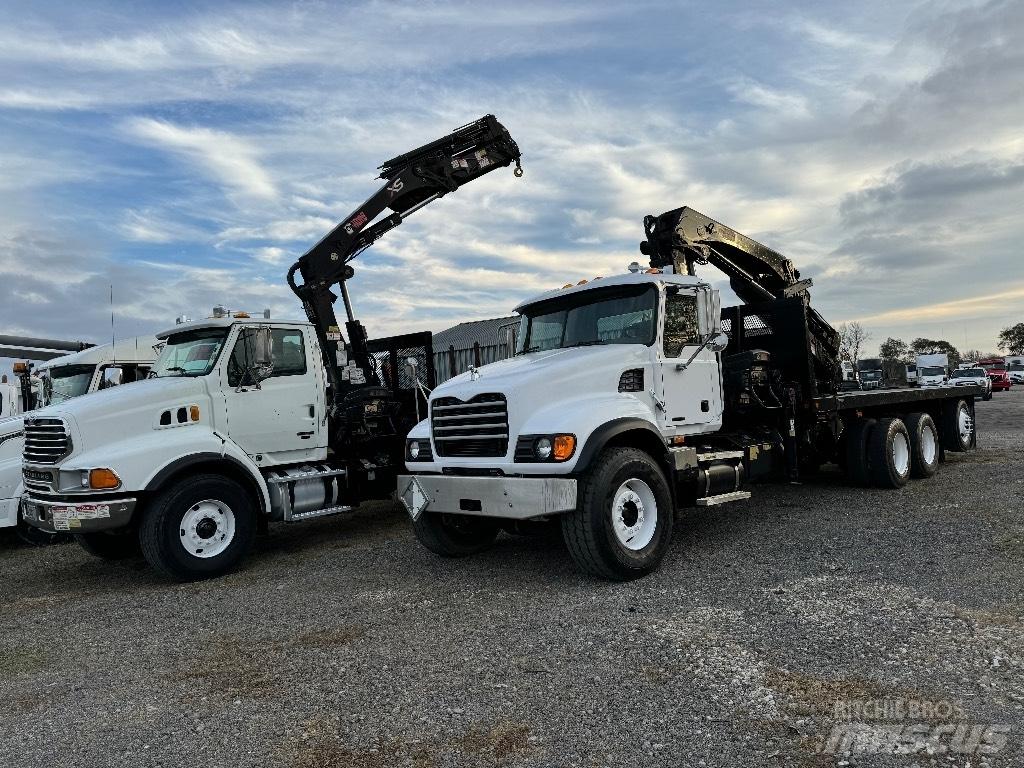 Hiab 288E-7 Pásové jeřáby