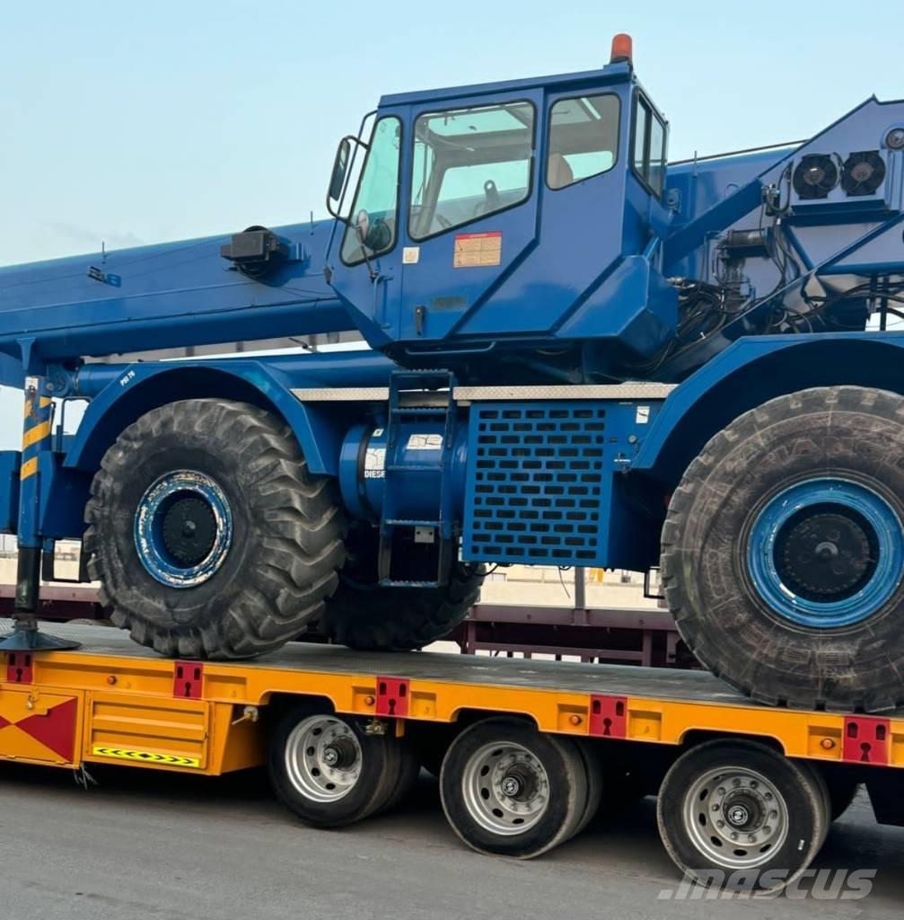 Grove RT 880 E Jeřáby pro těžký terén