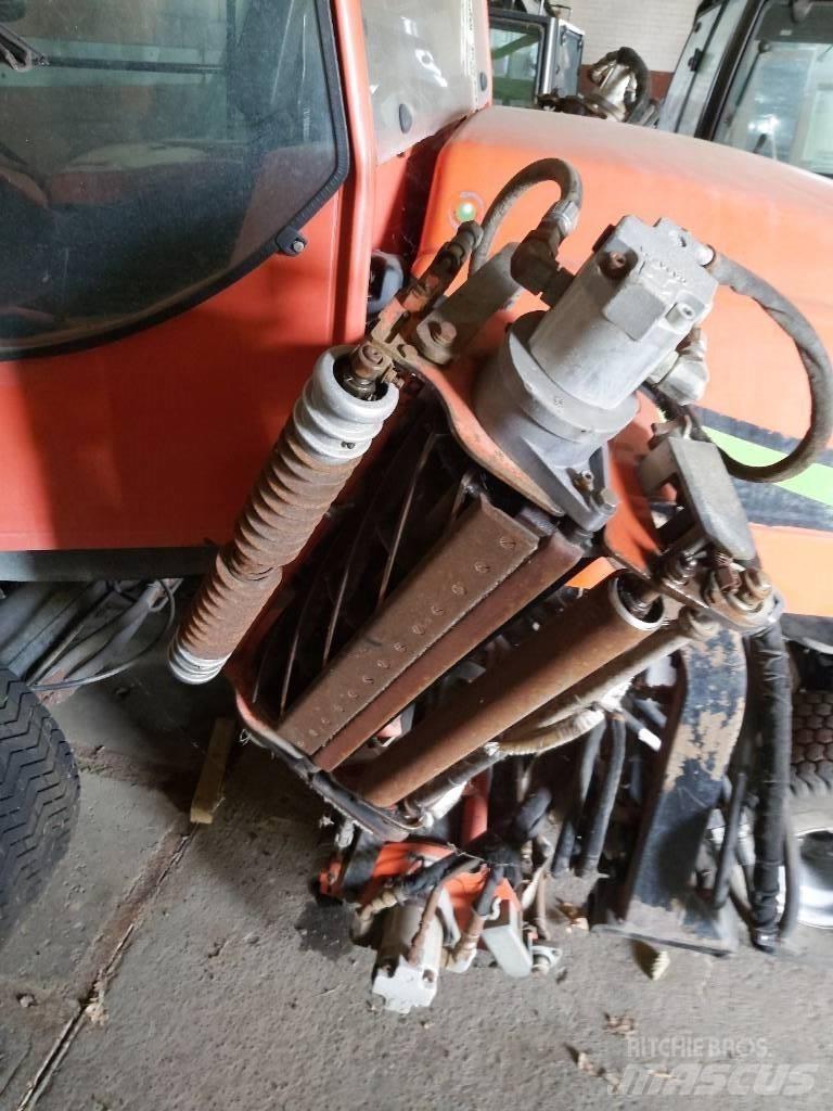 Jacobsen LF4677 Sekačky fervejí