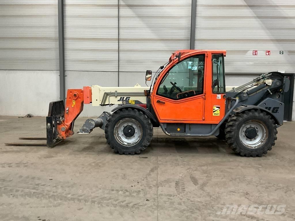 JLG 3513 Teleskopické manipulátory