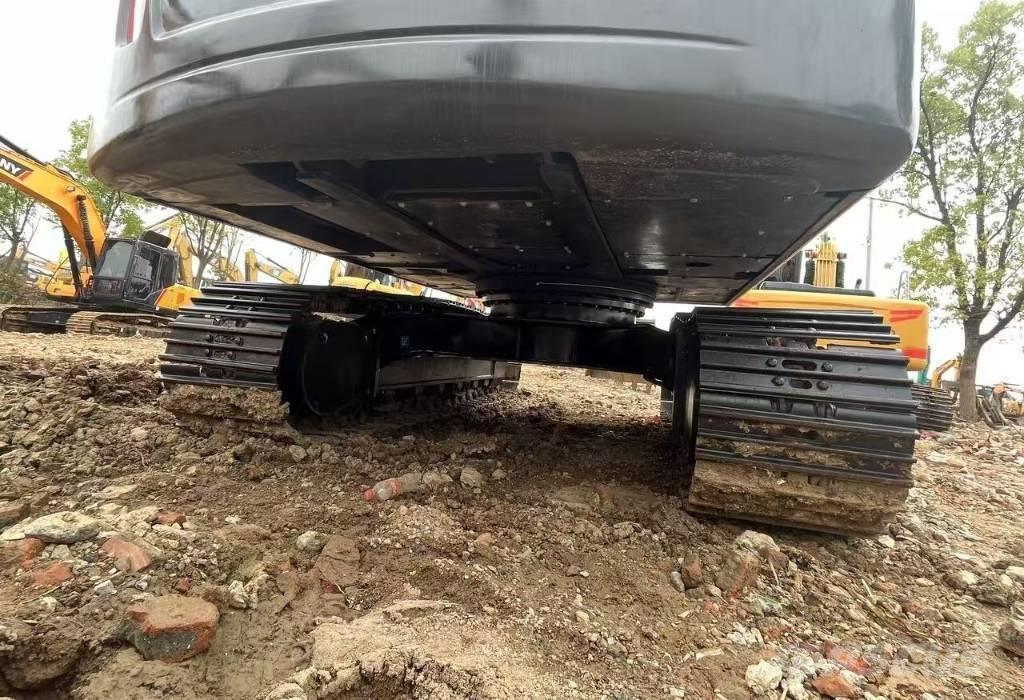 Volvo EC 210 Pásová rýpadla