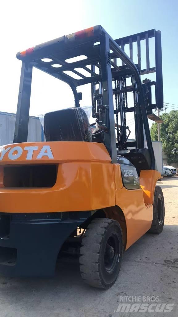 Toyota FD 50 Dieselové vozíky
