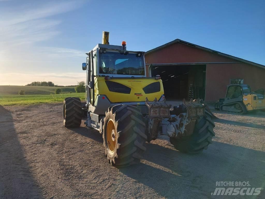 Menzi Muck M545 Kolová rýpadla