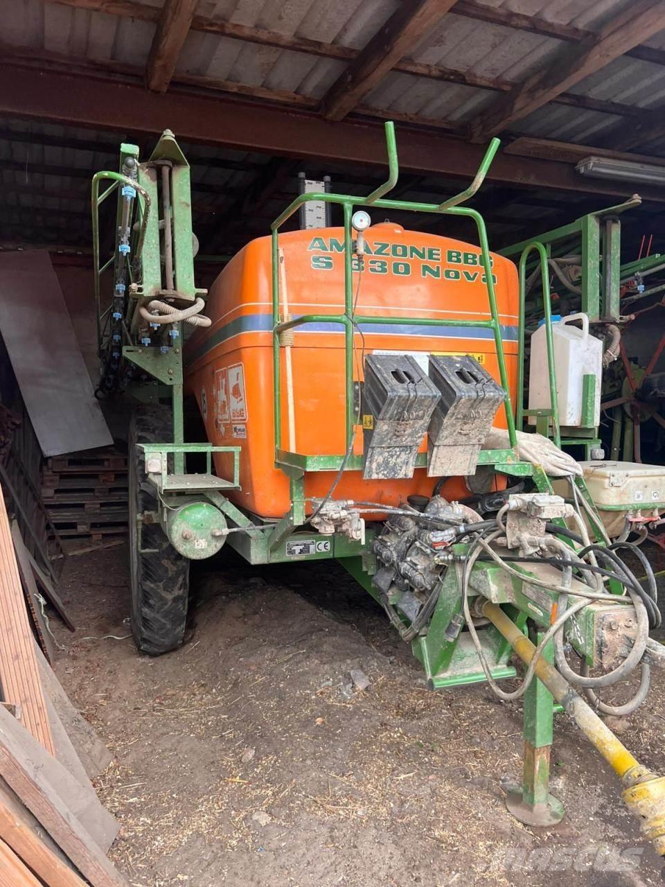Amazone S330 Nova Tažené postřikovače