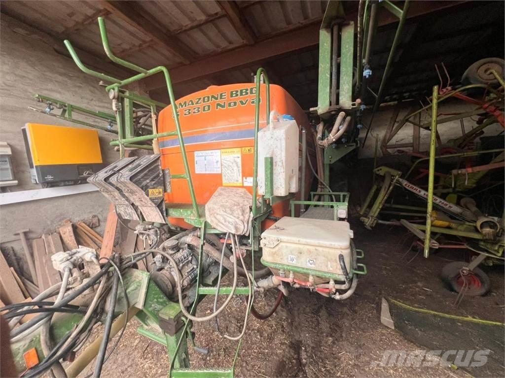 Amazone S330 Nova Tažené postřikovače