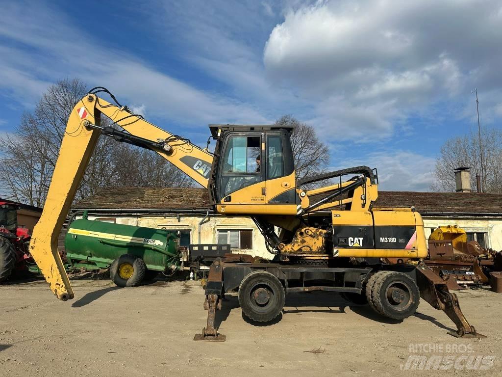 CAT M 318 D MH Stroje pro manipulaci s odpadem