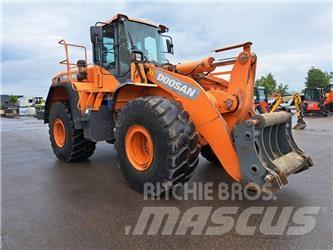 Doosan DL 450-3 Kolové nakladače