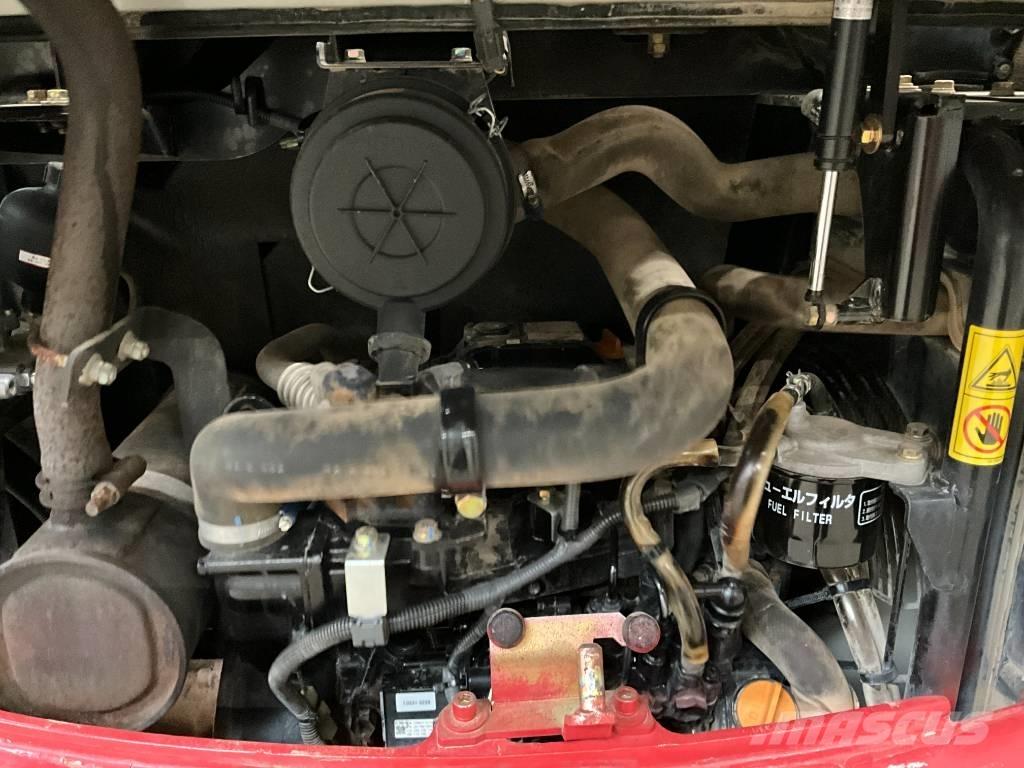 Takeuchi TB 230 Mini rýpadla < 7t