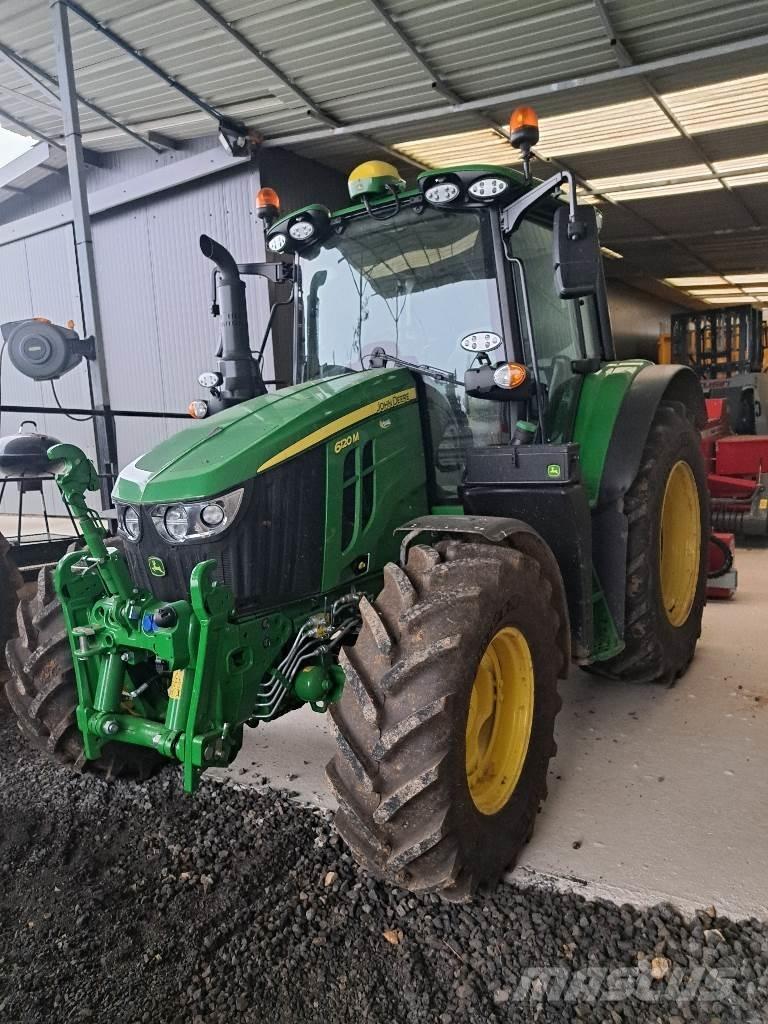 John Deere 6120 M Traktory