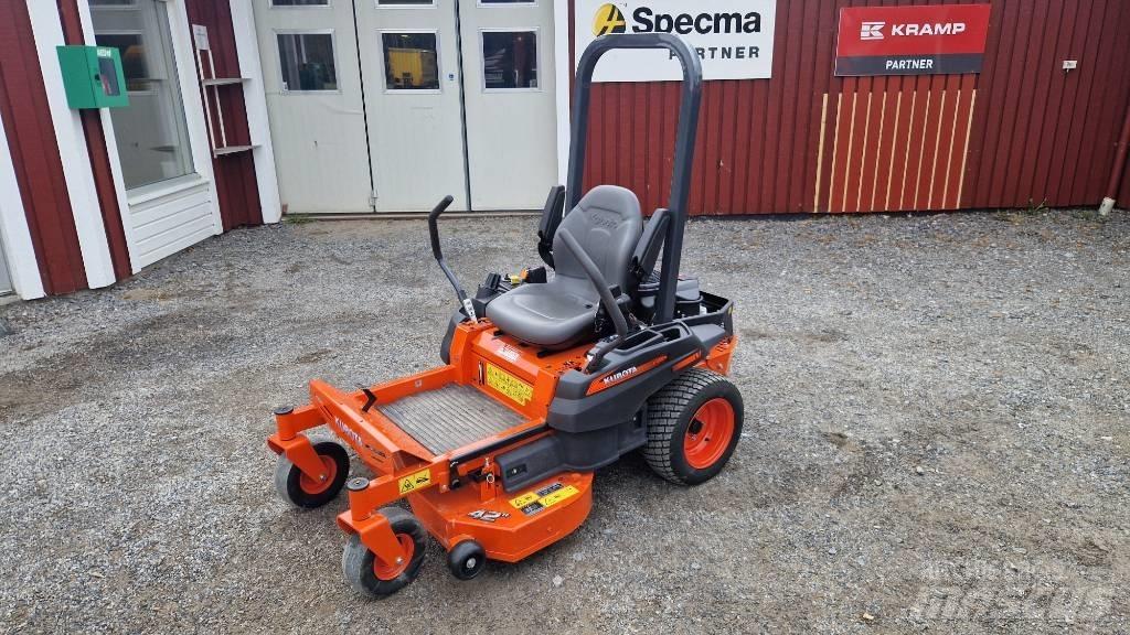 Kubota Z 122 RKW Sekačky s nulovým poloměrem otáčení