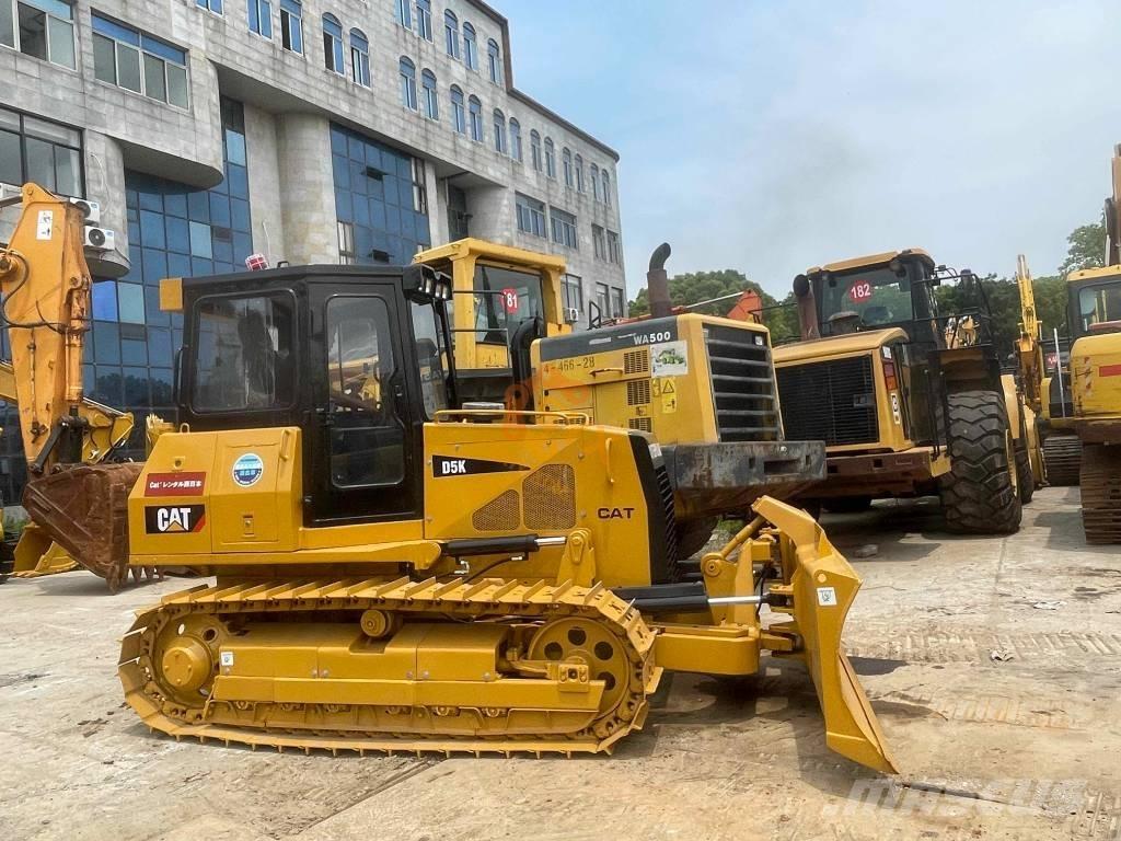 CAT D 5 K Pásové dozery