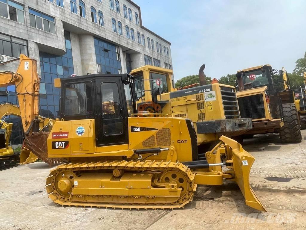 CAT D 5 K Pásové dozery