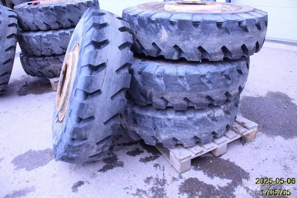 Michelin XMINED2 Pneumatiky, kola a ráfky