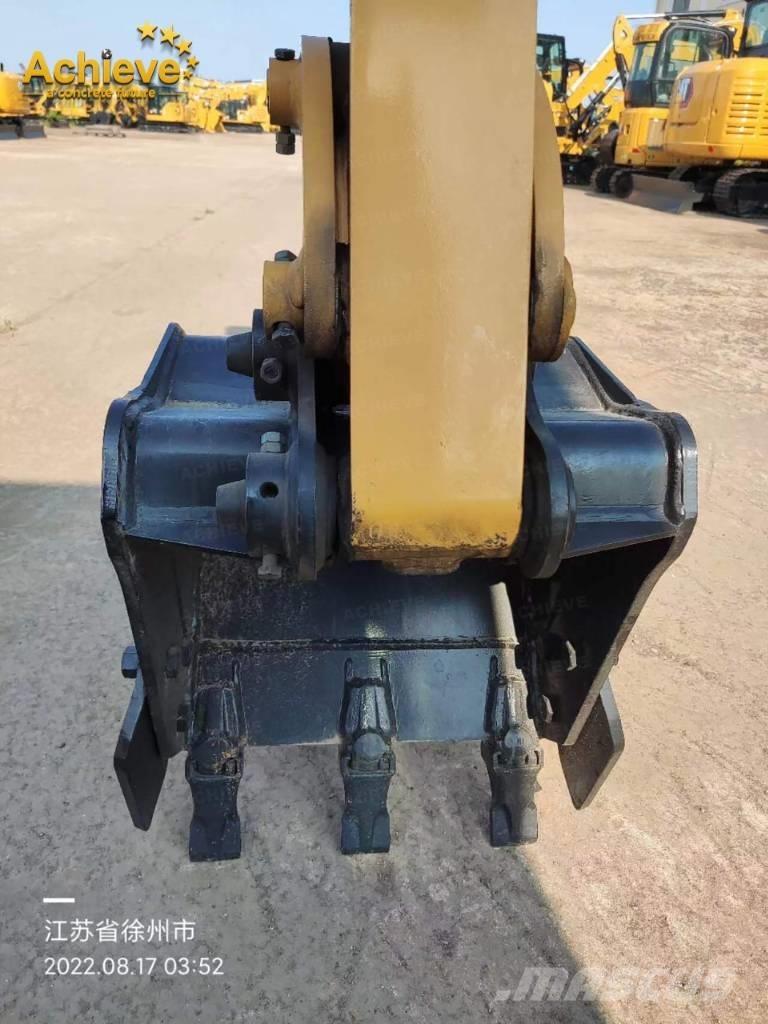 CAT 302CR Pásová rýpadla