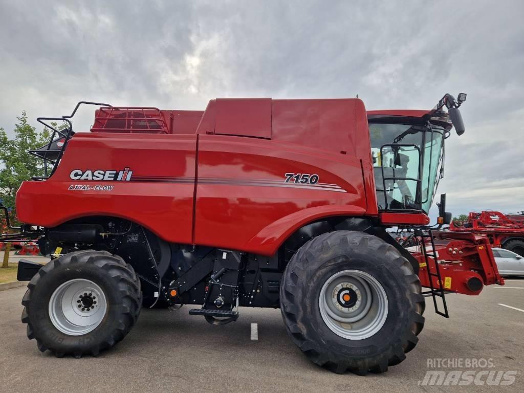 Case IH AF 7150 Sklízecí mlátičky
