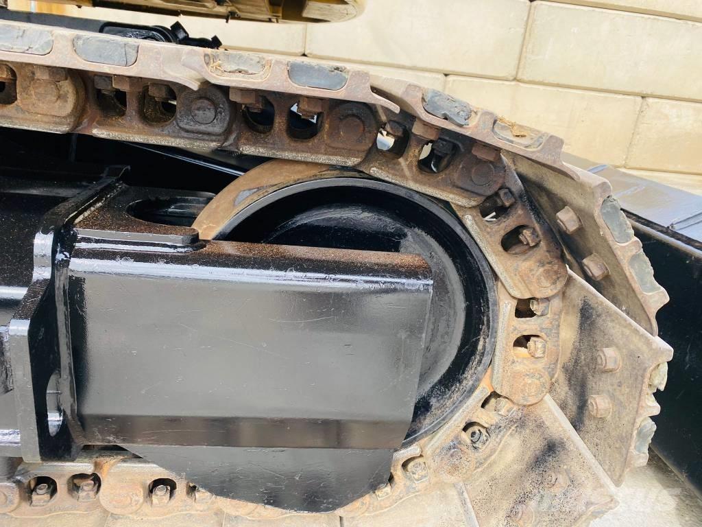 CAT 309 CR Midi rýpadla 7t - 12t