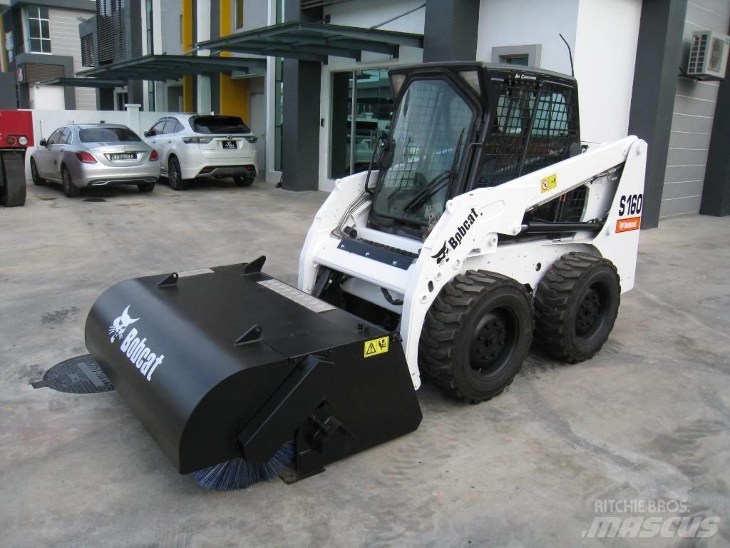Bobcat S 160 Smykem řízené nakladače
