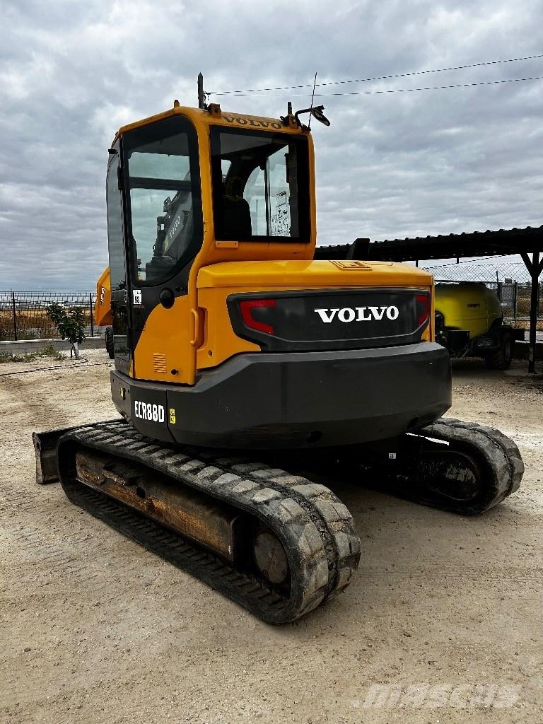Volvo ERC 88 D Midi rýpadla 7t - 12t