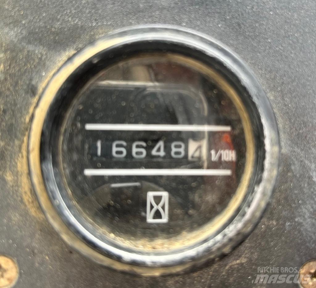 Nissan WF03A35U Dieselové vozíky