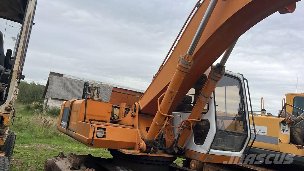 Fiat-Hitachi 220.3 Pásy, řetězy a podvozek