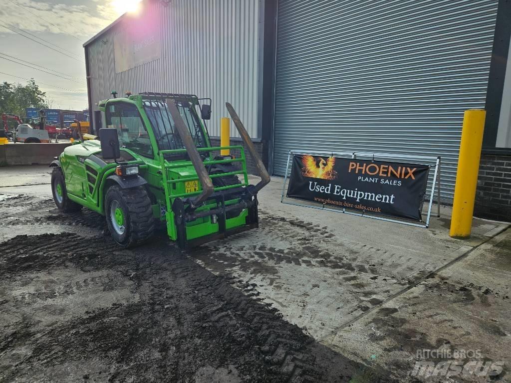 Merlo P27.6 Plus Teleskopické manipulátory