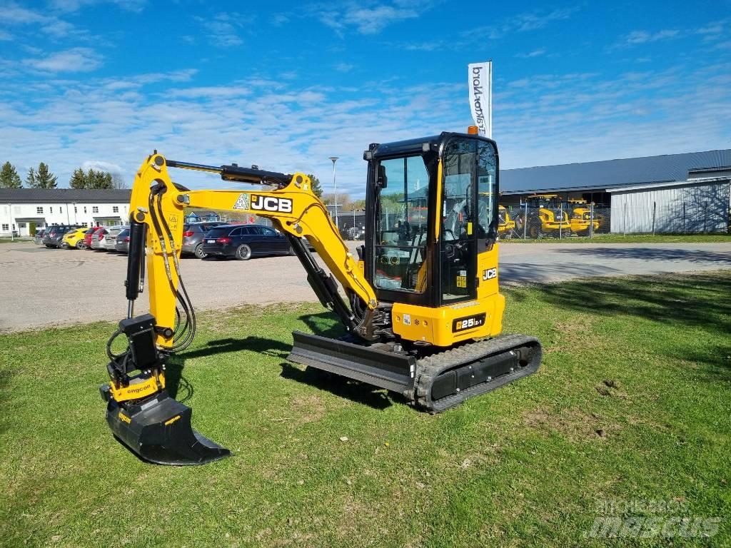 JCB 25Z-1  ränta 1,99% Mini rýpadla < 7t