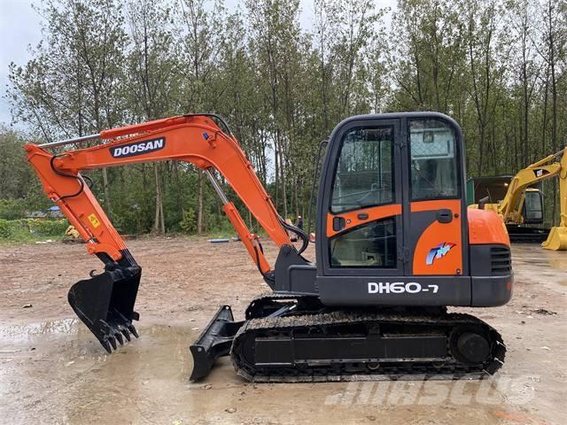Doosan DH60-7 Mini rýpadla < 7t