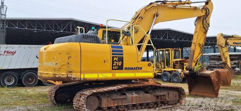 Komatsu PC 210 Pásová rýpadla