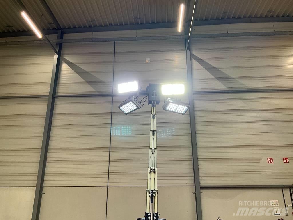 Towerlight VT 1 Osvětlovací stožáry