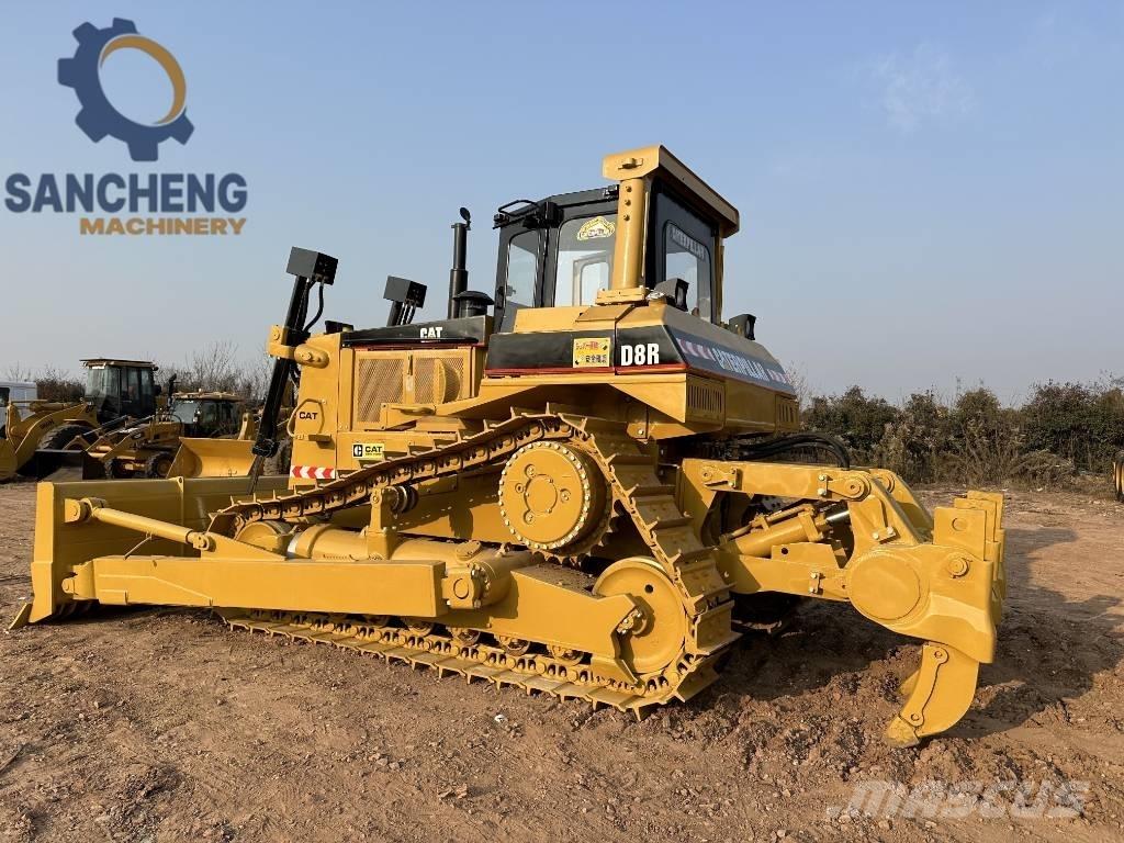 CAT D 8 R Pásové dozery