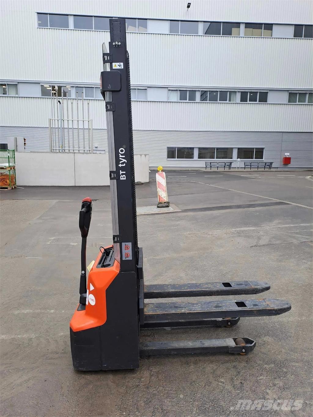 Toyota BT SHE100 Další zvedače a plošiny