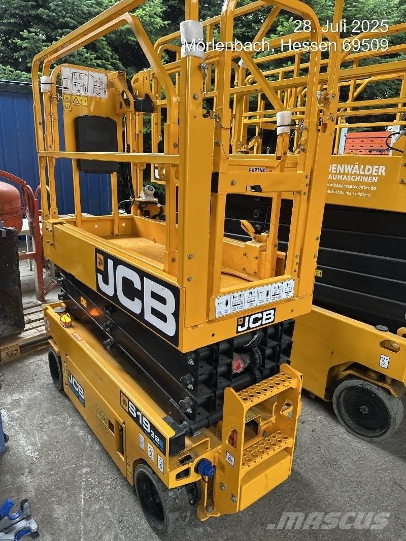 JCB S1932E Nůžková zvedací plošina
