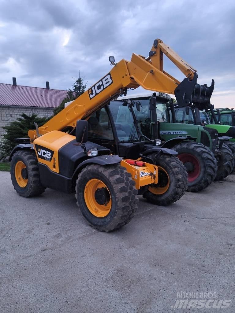 JCB 536 70 536 70 Teleskopické kolové nakladače