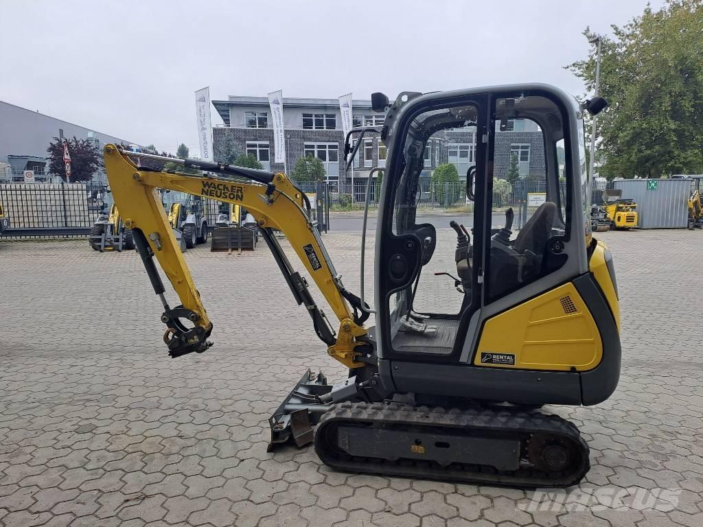 Wacker Neuson ET18 Pásová rýpadla