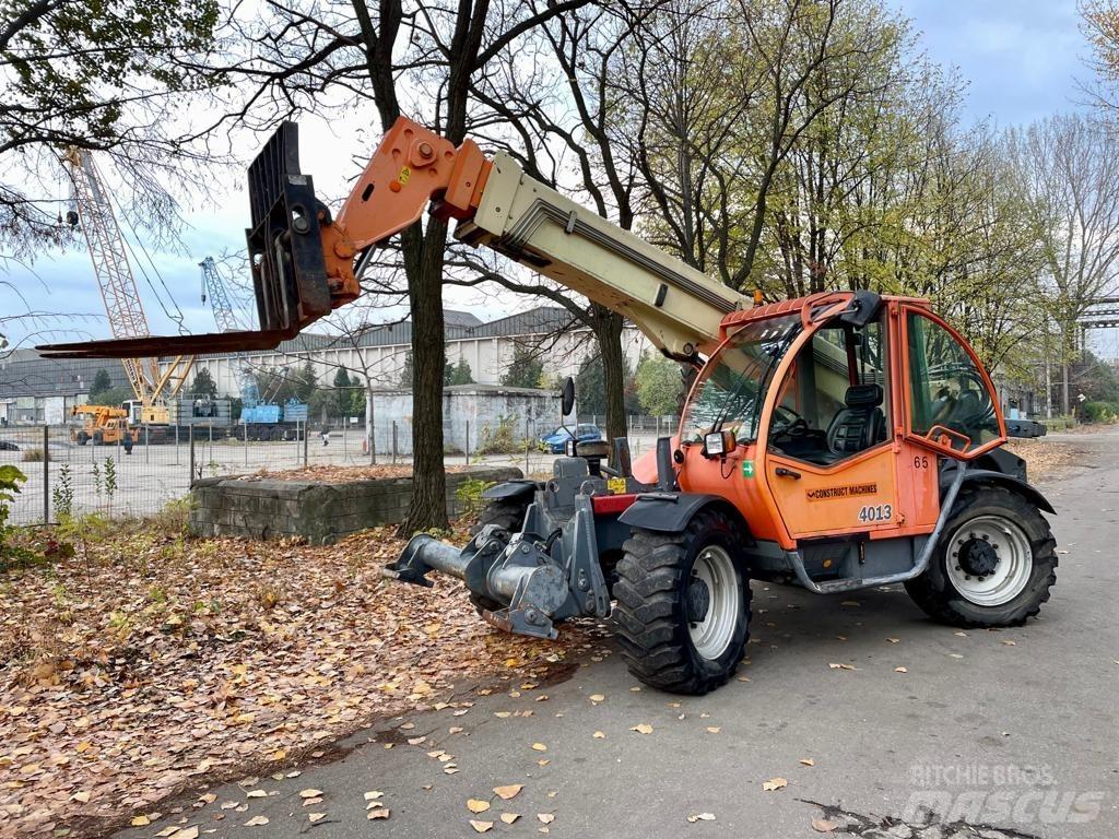 JLG 4013 PS Teleskopické kolové nakladače