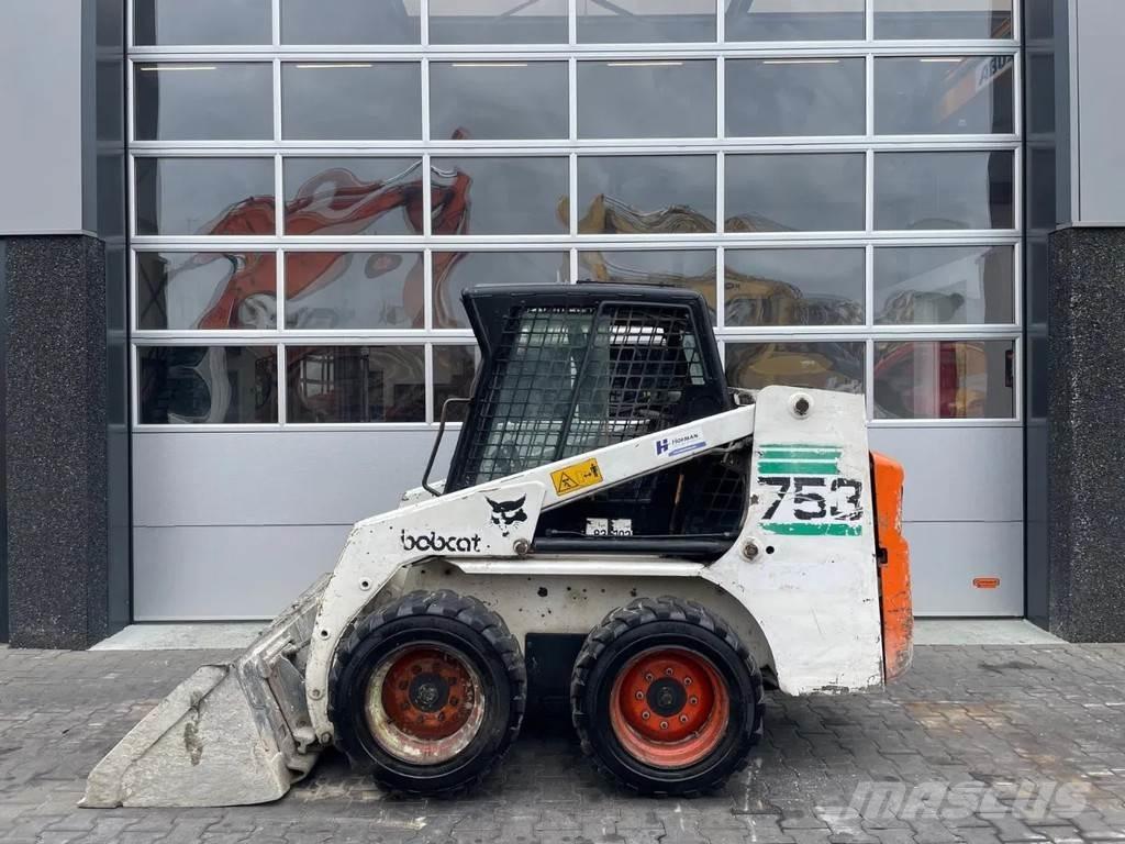 Bobcat 753 Smykem řízené nakladače