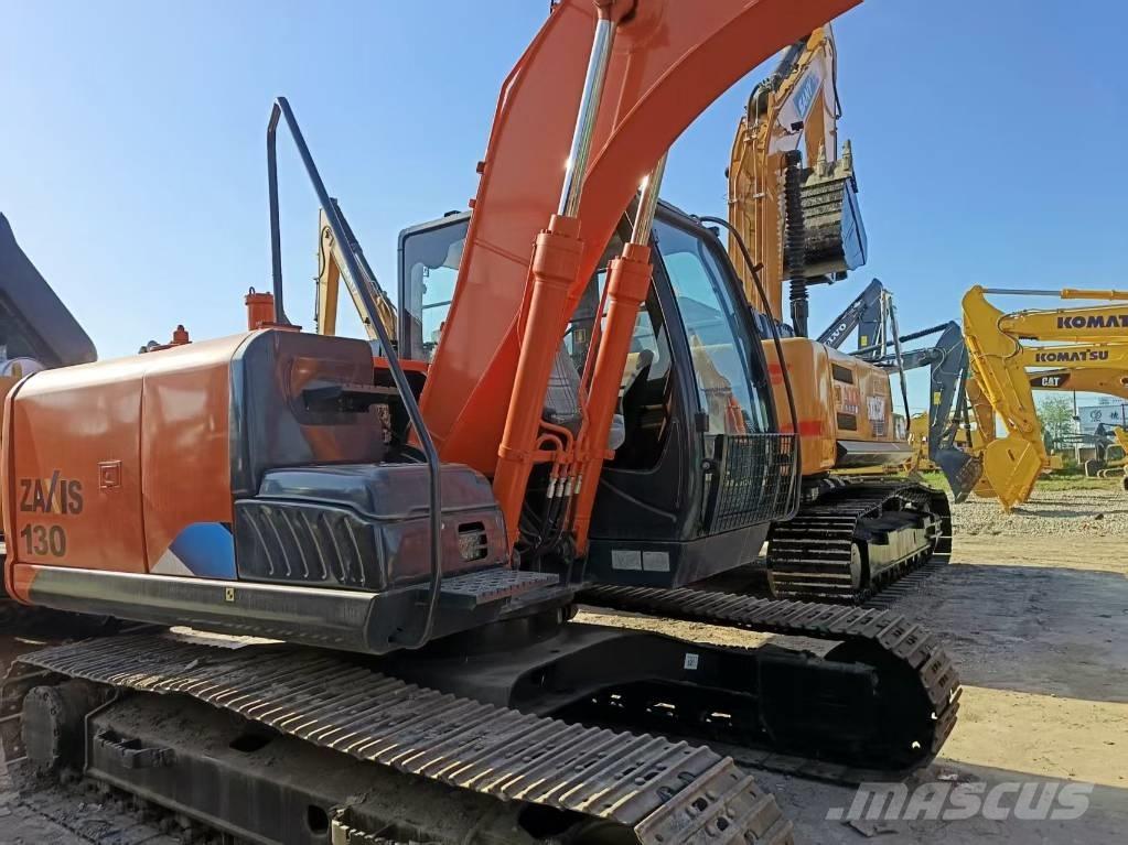 Hitachi ZX 130 Pásová rýpadla
