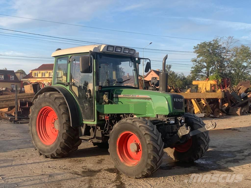 Fendt 209S Traktory