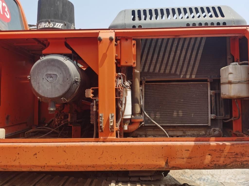 Doosan DX 300 LC Pásová rýpadla